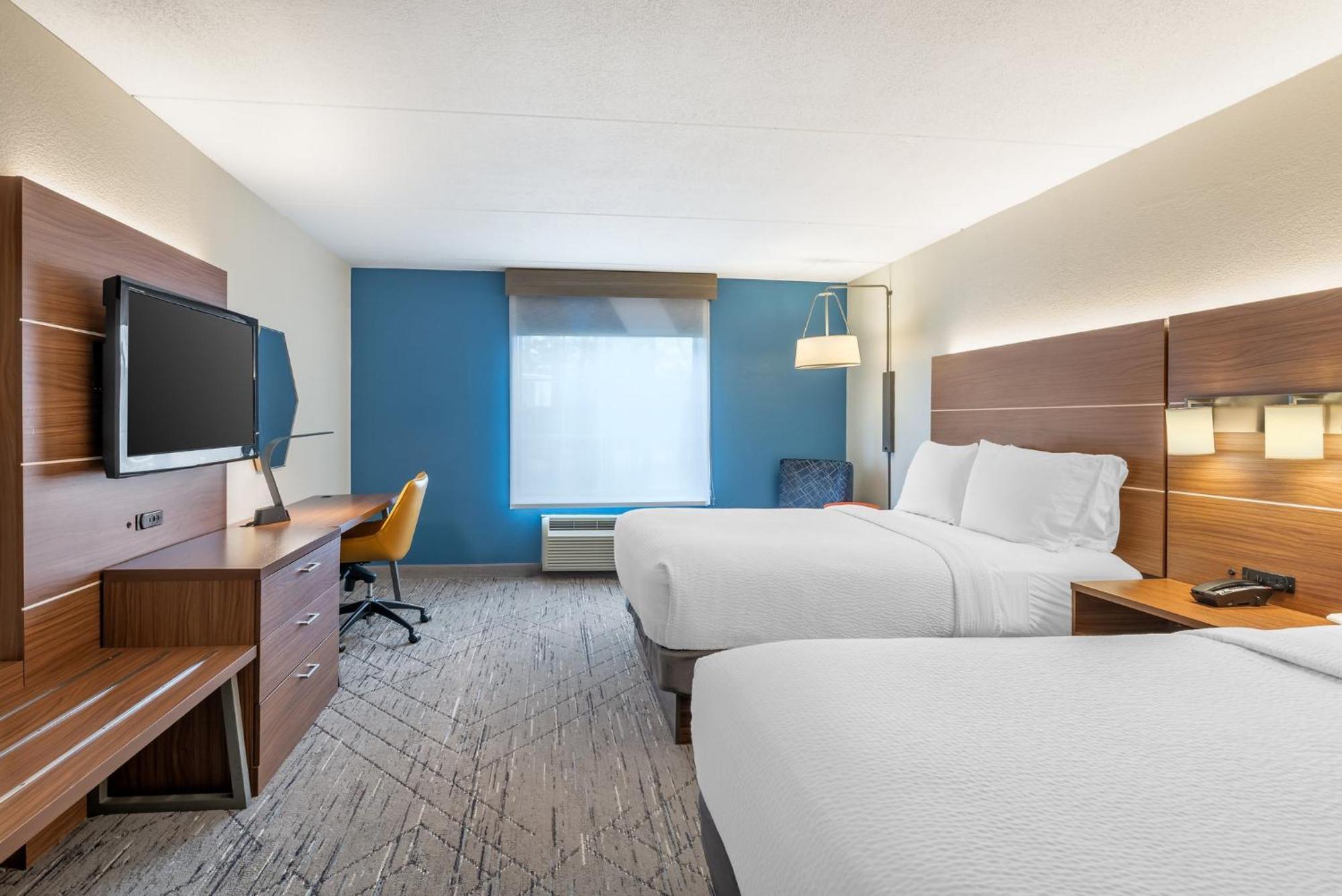 Hotel Express And - Lee By Ihg