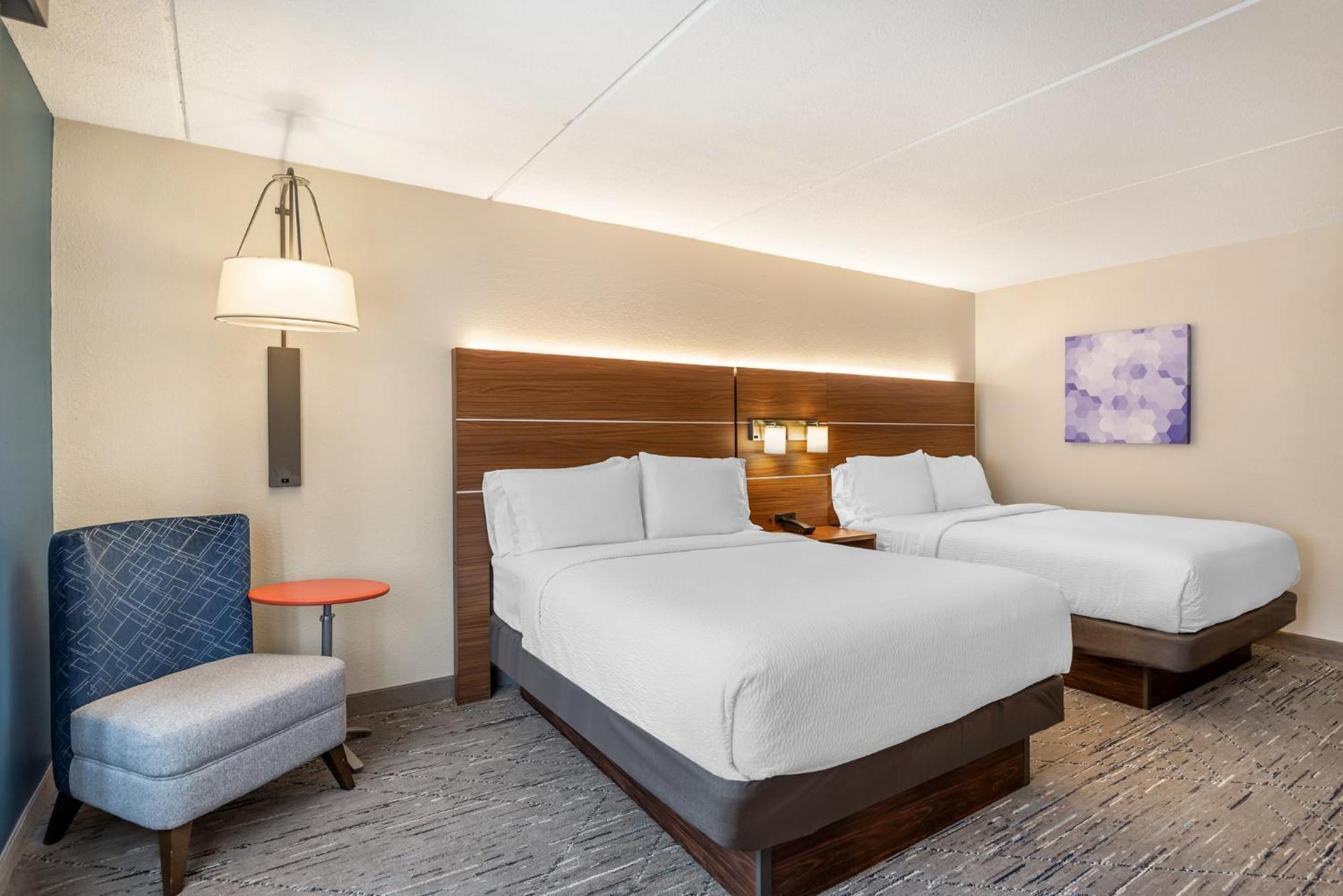 Express And - Lee By Ihg 2*