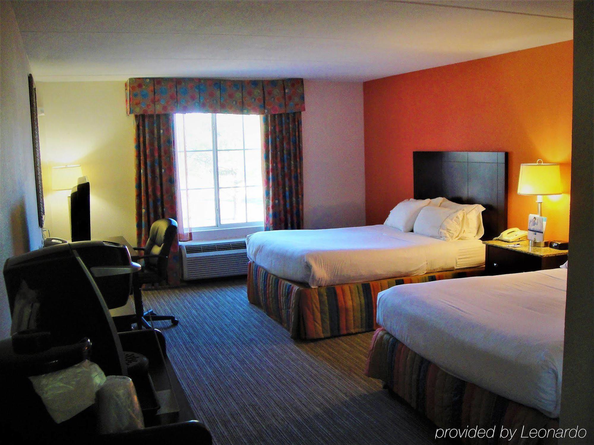 Hotel Express And - Lee By Ihg
