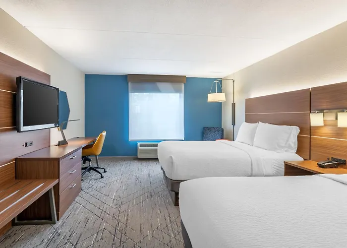 Holiday Inn Express Hotel And Suites Petersburg - Fort Lee By Ihg