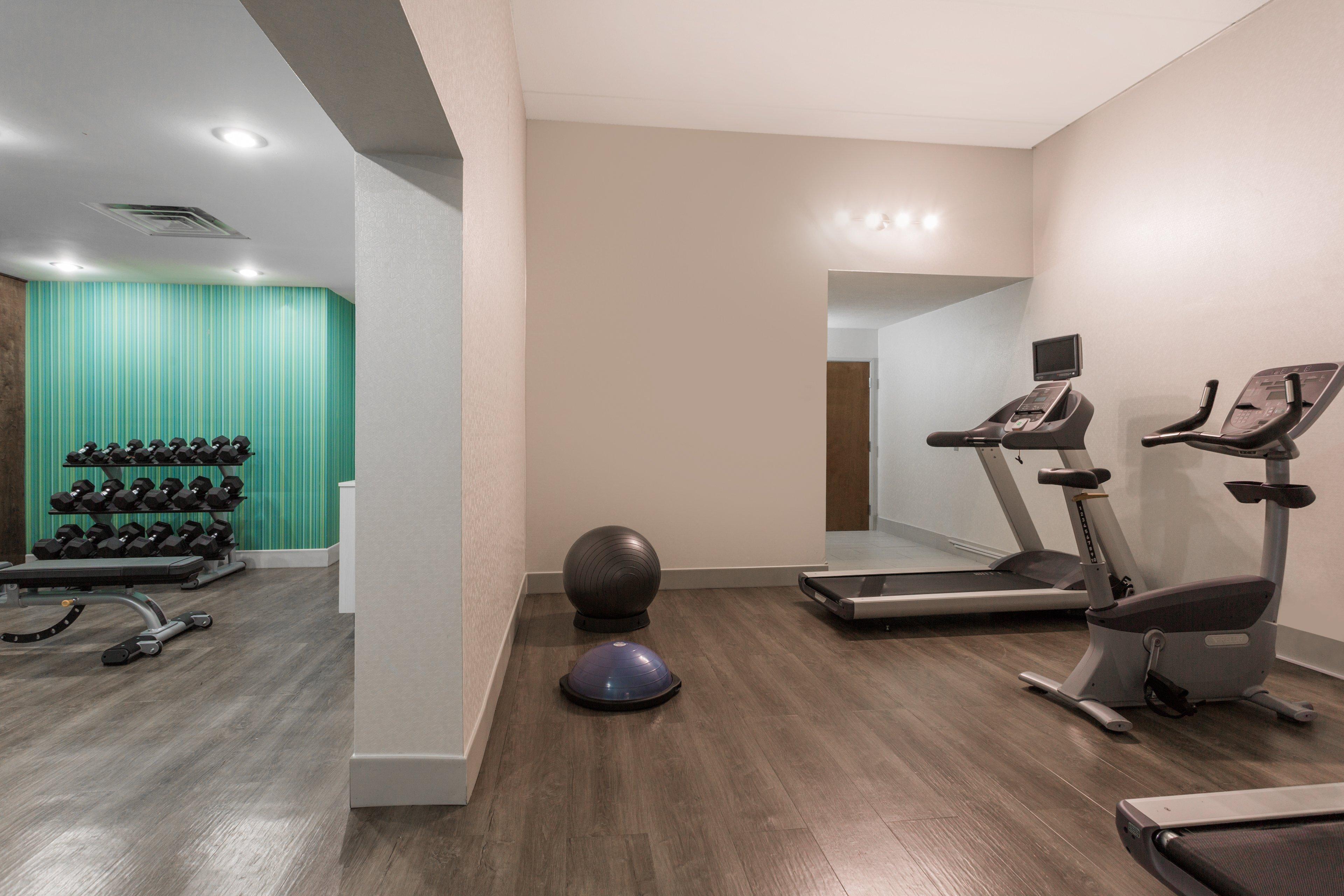 Express And - Lee By Ihg Petersburg