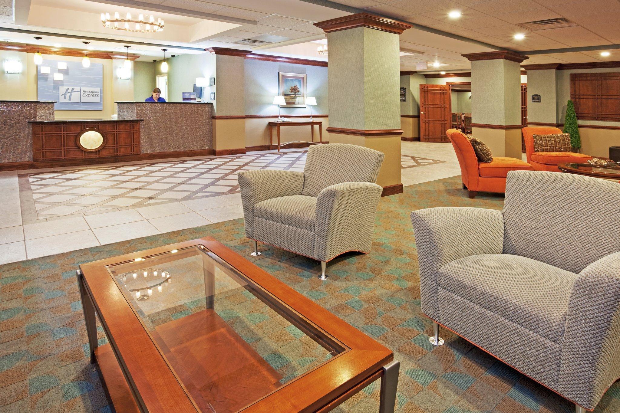Hotel Express And - Lee By Ihg 2*