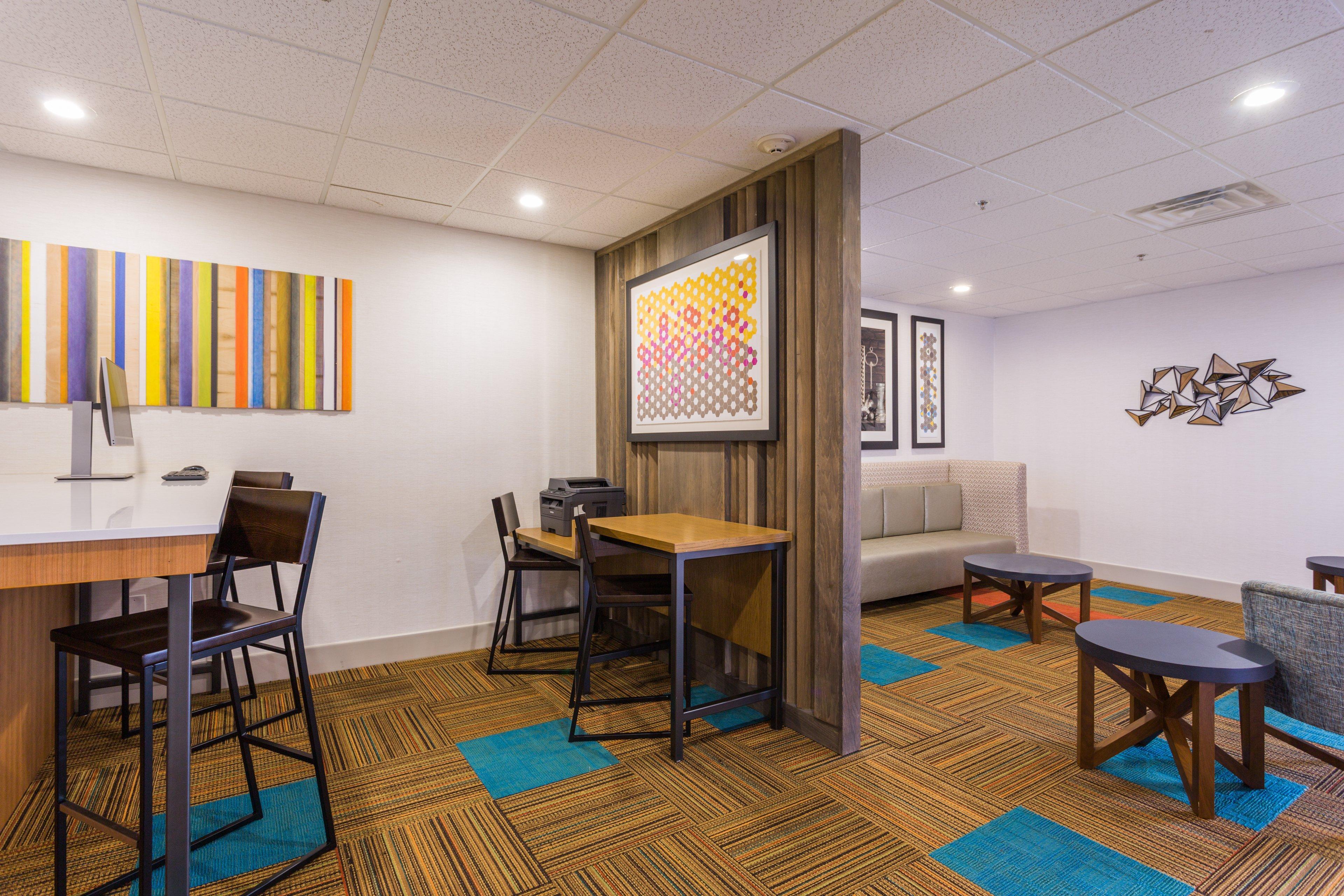 Express And - Lee By Ihg 2*