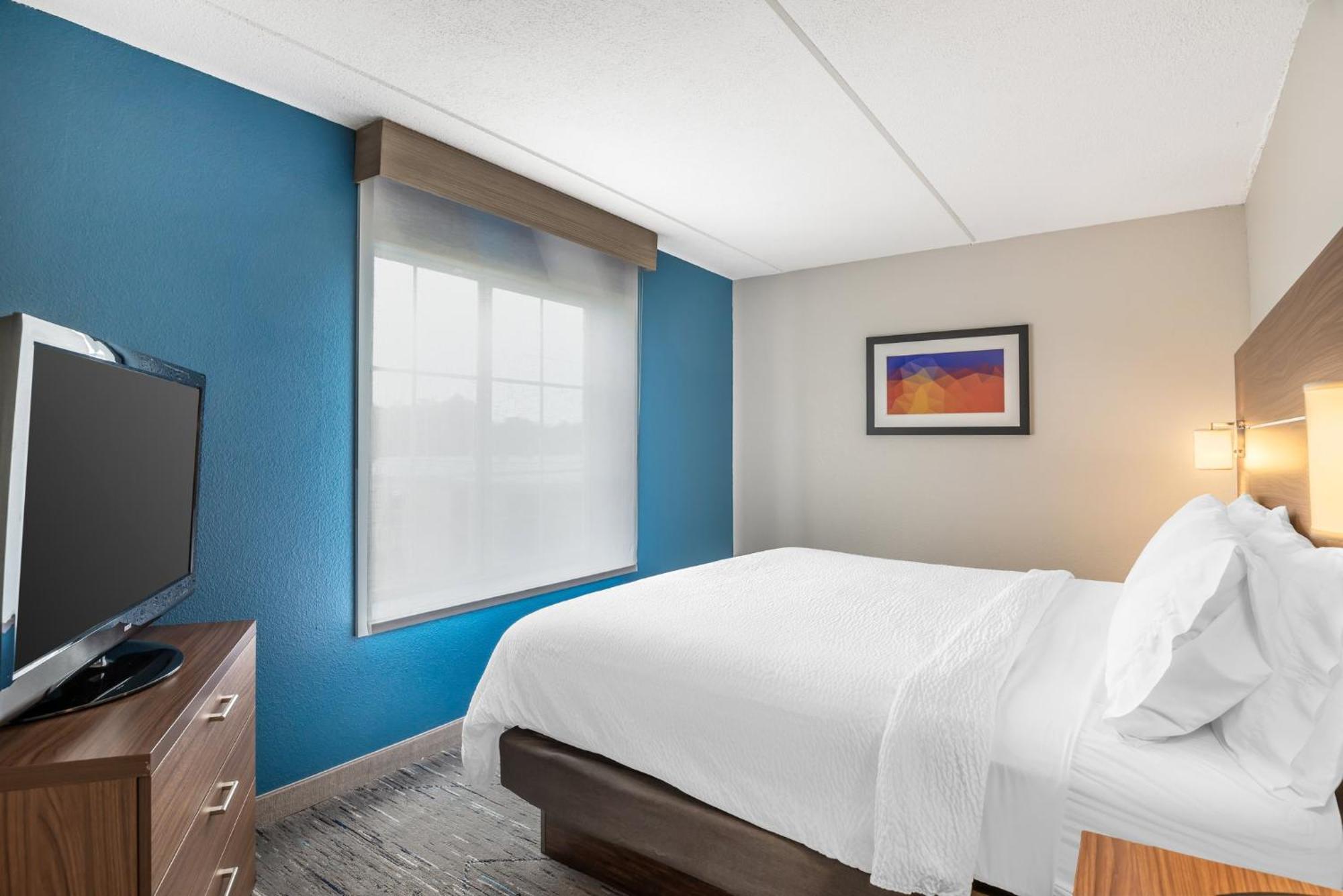 Express And - Lee By Ihg 2* Petersburg